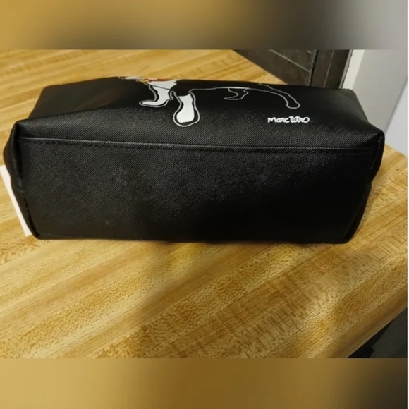 Marc Tetro Boston Terrier Black Cosmetic Makeup Bag - Picture 6 of 6